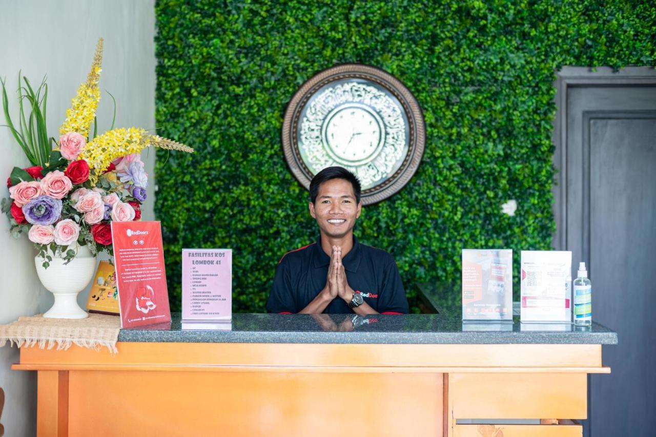Guest house Reddoorz Syariah Near Marvel Mall 2 2*